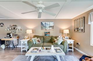 Cozy Vermont Escape - Patio, Lake and Mountain Views - Barton - 7
