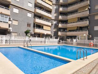 Comfortable Holiday Apartment in Torrevieja with Pool and Near the Sea - Torrevieja - 7