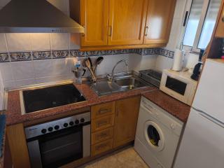 Comfortable Holiday Apartment in Torrevieja with Pool and Near the Sea - 1