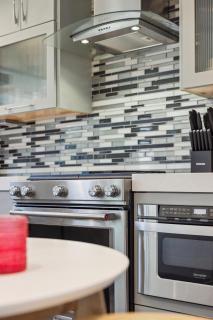 Steps From The Beach & 3 Miles To Cruise Ports! - Cocoa Beach - 2