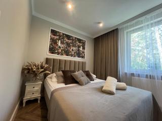 Family & Business Sauna Apartments No2 Leśny nad Zalewem Cedzyna - 2 Bedroom with Private Sauna, Bath with Hydromassage, Terrace, Parking, Catering Options - Kielce - 2
