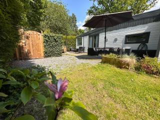 Great Chalet Veluwe with Private Hottub and Big Garden - Voorthuizen - 0