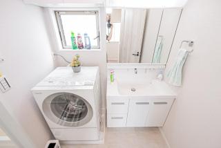 Private 3 Bedroom House with Free Parking Near Asakusa and Skytree - 2