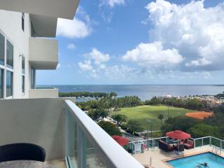 MVR Designer Suite with Balcony and Miami-s Best Views - 7