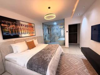 Beautiful Two Bedroom - Lekki - 5