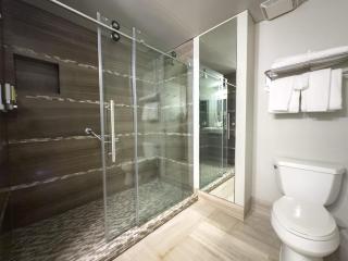 MVR Need Space Style - Book This Suite - Miami - 3