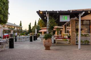 DA02, two bedroom apartment next to large shared pool - Kouklia - 2