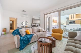 Mulberry Court Premium Apartments - Limassol - 6
