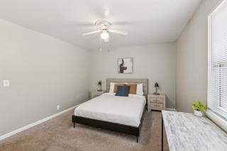 Jamestown B4 I Comfy 2 Bed 1 Bath - 0