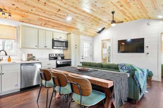 The Lodges at Eden Reserve - Cabin Loop - Near Ark - Williamstown - 3