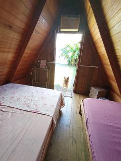 Cabana 7 com Ar condicionado e area de cozinha e banheiro compartilhado a 10 minutos do Parque Beto Carrero - 2