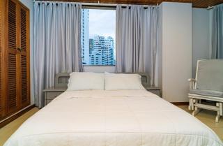 Spacious apartment in Bocagrande near the sea - 2
