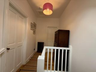 Rosebery House in quiet area of city centre - Inverness - 1