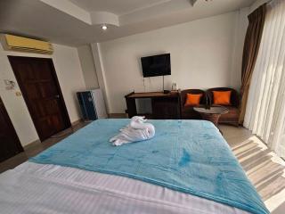 Hello Jomtien - 5