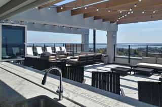 Luxury Apt with Rooftop - New Rochelle - 2
