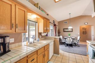 Pool and Hot Tub Pet-Friendly Lake Havasu Home! - Lake Havasu City - 1