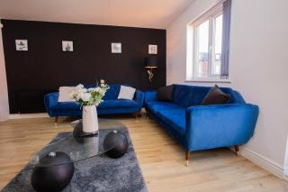 Luxury Three Story Townhouse Free Parking on Drive - Manchester - 9