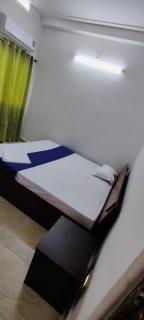 Glamour Palace - Bodh Gaya - 1