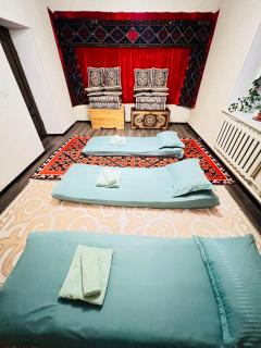 Nur Kyrgyz Guest House - 0