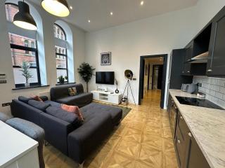 Modern 2 Bed City Centre Apartment - Leeds - 0