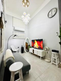 Gianna Staycation - Tinajero - 0