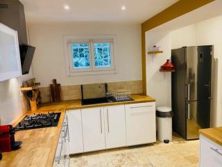 Maison avec Jardin Wifi Barbecue à 9 minutes Avignon Intramuros - Avignon - 1
