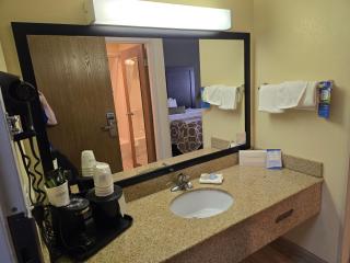 Baymont by Wyndham Janesville - Janesville - 9