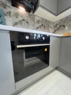 Perfect Contractor house-3 free parking space-EV charging-Secure-Quiet-Modern - Cheshunt - 2