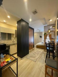 Just Move Studio APT, Near ISB Int'l AIRPT - Islamabad - 9