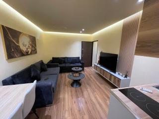 Apartment In Tirana - Tirana - 8