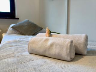 Dwupoziomowy apartament Strażacka 2 "Okno na Śnieżkę" - by Przycup w Karkonoszach Apartamenty Apartament z widokiem na góry z parkingiem Apartament przy Wyciągu oraz przy Szlakach Turystycznych - Karpacz - 7