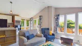 Poppy An Immaculate Lake side Lodge the Perfect Retreat, Sleeps 4 - Ryde - 8