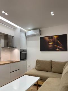 Aquarius' Apartment - Saranda - 6