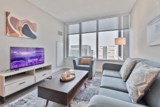Luxury Apt In Heart of Seaport - Boston - 0