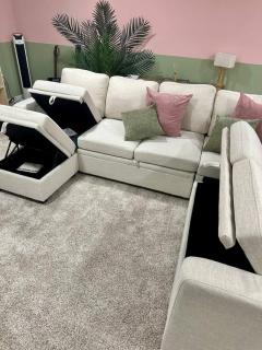 Stylish Studio with Kitchenette - Sterling - 7