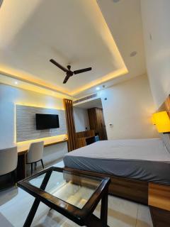 Moonpathstays - Lucknow - 2