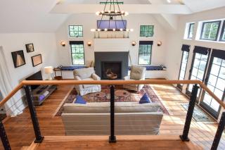 Gorgeous Renovation Walk to Water - 3