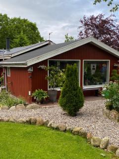 Sommerhus med udendørs pool - Roslev - 0