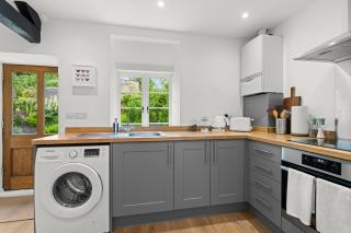 Luxury, cosy cottage opposite in the beautiful Cotswolds village - Cirencester - 4
