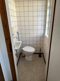 Einfaches Zimmer einfacher Preis in Lohra, Hessen Monteurzimmer - Wanderer und Biker willkommen - separates WC - Lohra - 1