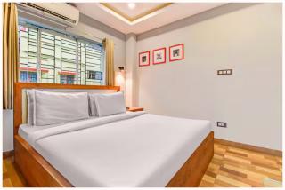 HOTEL LA SKY BOUTIQUE Near Airport road - Free Wifi & Parking - Fullt Air Conditioning Suite Rooms - Best Hotel In Hyderabad - Hyderabad - 0