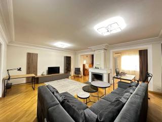A large and beautiful apartment on Komitas - Erevan - 0