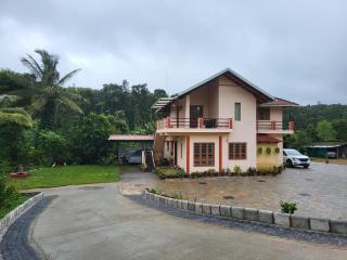 GoodVibes Homestay - Pvt Stream, Home Food, Coffee Estate - Chikmagalūr - 7