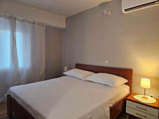 Apartments Lumi - Rogoznica (Rogosnizza) - 4
