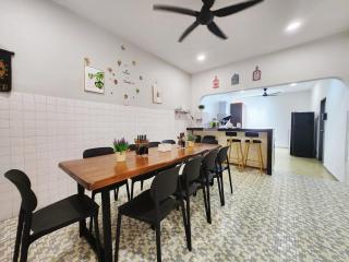 Ipoh town7br5bath 25 pax pool table mahjong karaok - 7