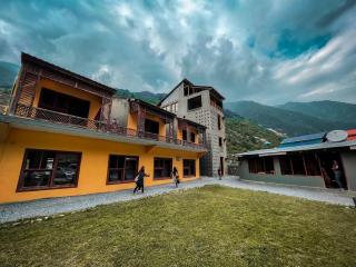 Bela Resorts Naran - Nārān - 0