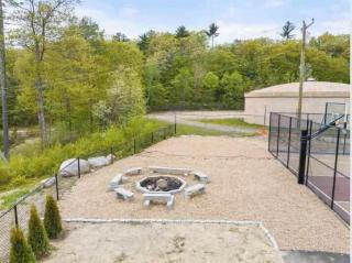 Breathtaking Lake View! Hot Tub! Concerts! - Laconia - 3