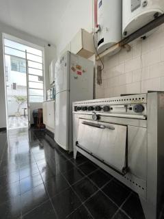 Tango House- Amplio, Cómodo y Luminoso, ideal para Grupos y Familias - hasta 10 huéspedes, up to 10 guests - 1