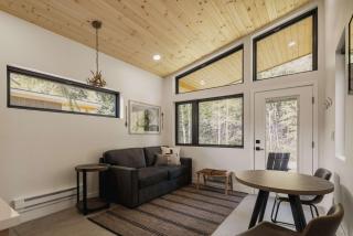 Bow & Arrow Creekside Sauna Cold Plunge - 3