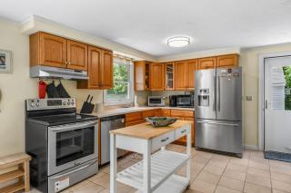 7 Raymond Street Sandwich - Salty Pirate - 3